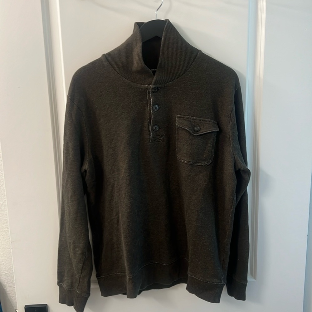 Banana Republic Pullover Shirt